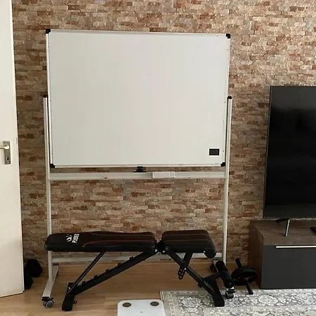 Lovely 3 In With 85 Inch Tv Monachium